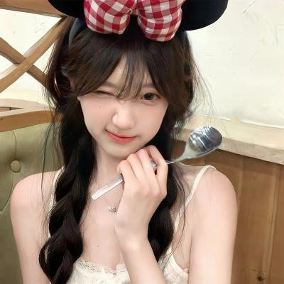 轻拍翻转小魔女